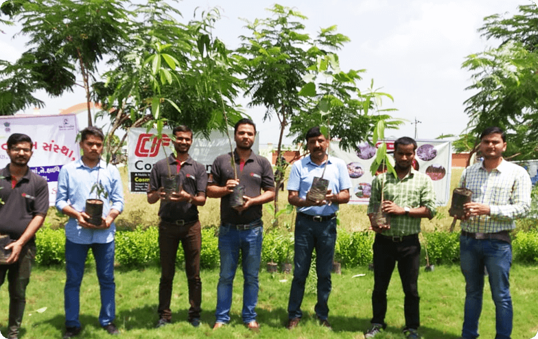  Volunteer - Cosmo Foundation